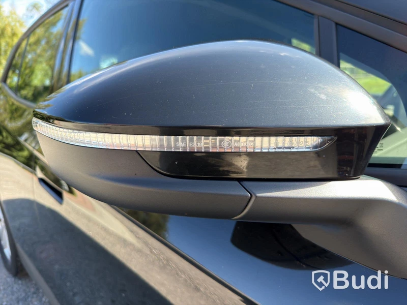 Volkswagen ID.4 Pro Performance electric car, 204 hp, 2022