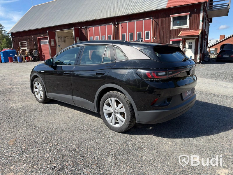 Volkswagen ID.4 Pro Performance electric car, 204 hp, 2022