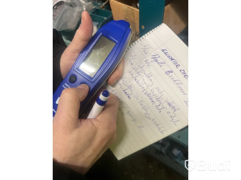 Stort lager ifrån väletablerad Elfirma i Konkurs - säljs i ett utrop.