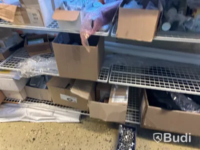 Stort lager ifrån väletablerad Elfirma i Konkurs - säljs i ett utrop.