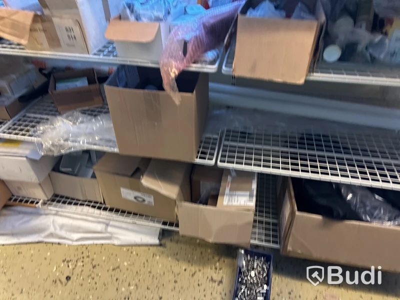 Stort lager ifrån väletablerad Elfirma i Konkurs - säljs i ett utrop.