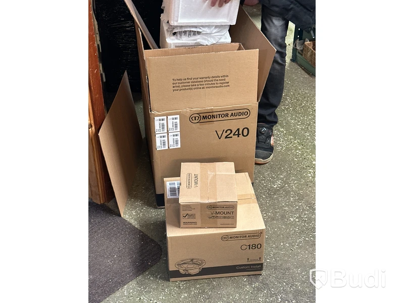 4 st Inbyggnadshögtalare Monitor Audio v240
