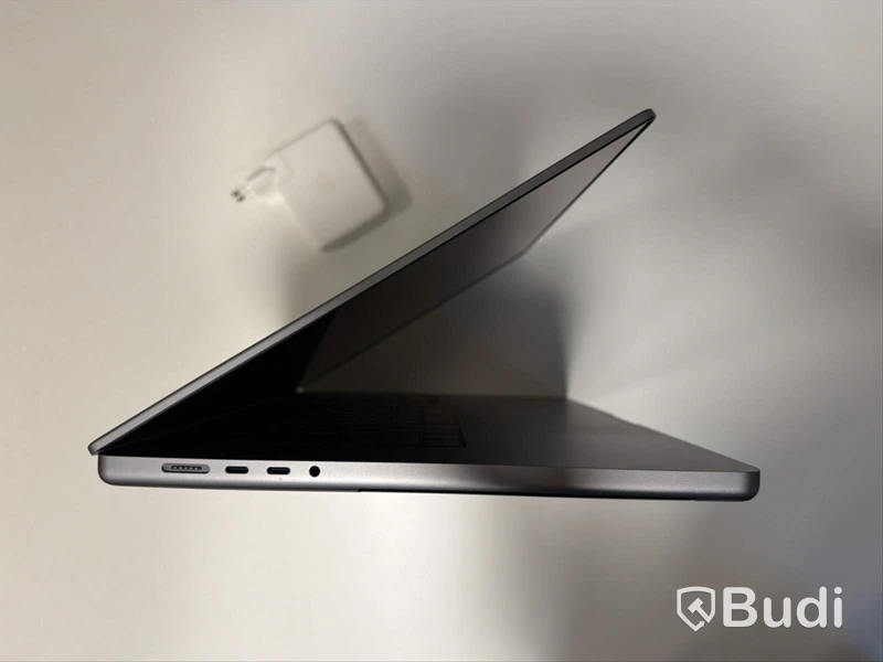 MacBook Pro 16" M1 Pro 2021 16/512GB med engelskt tangentbord, Space gray