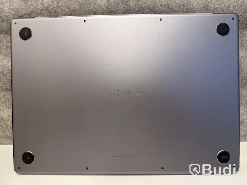 MacBook Pro 16" M1 Pro 2021 16/512GB med engelskt tangentbord, Space gray