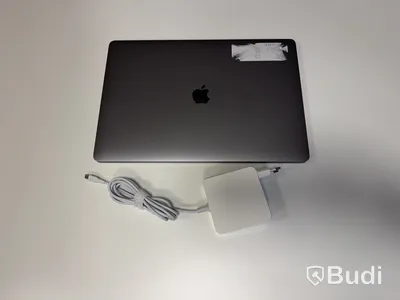 Macbook Pro 16" i7 2019 32/512GB med engelskt tangentbord