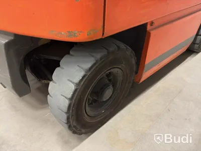 Eltruck Toyota 5FBE15 med laddare och gaffelförlängare