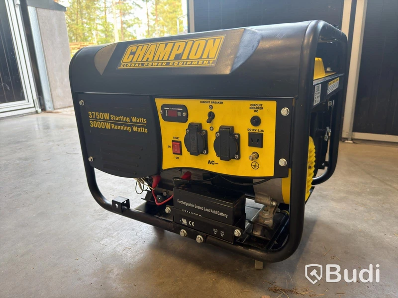 Champion CPG4000E1-EU 3000W Generator