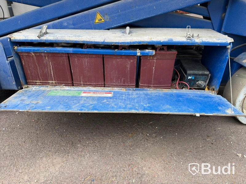 Scissor Lift UpRight SL20 – 8.1 m Working Height