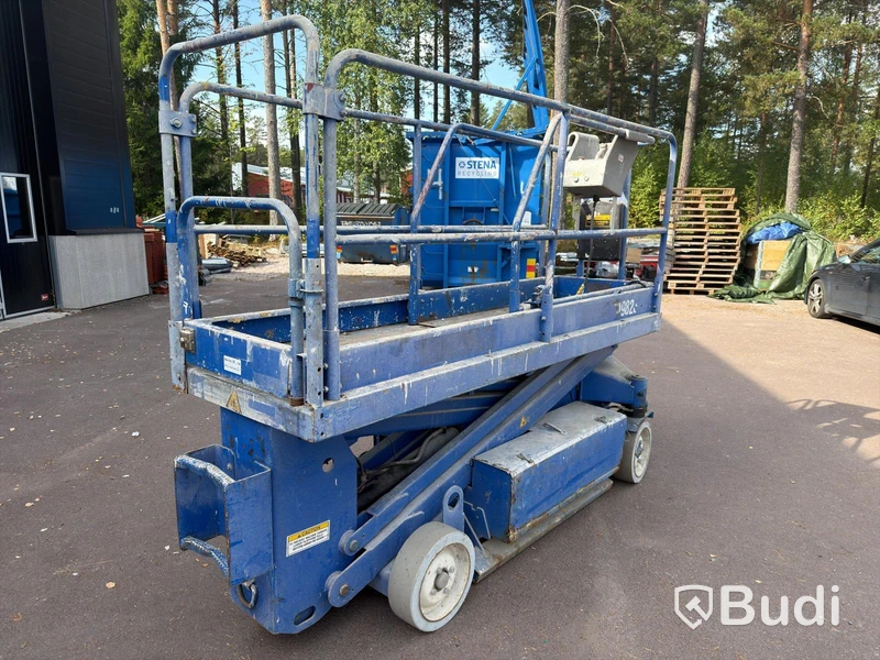 Scissor Lift UpRight SL20 – 8.1 m Working Height