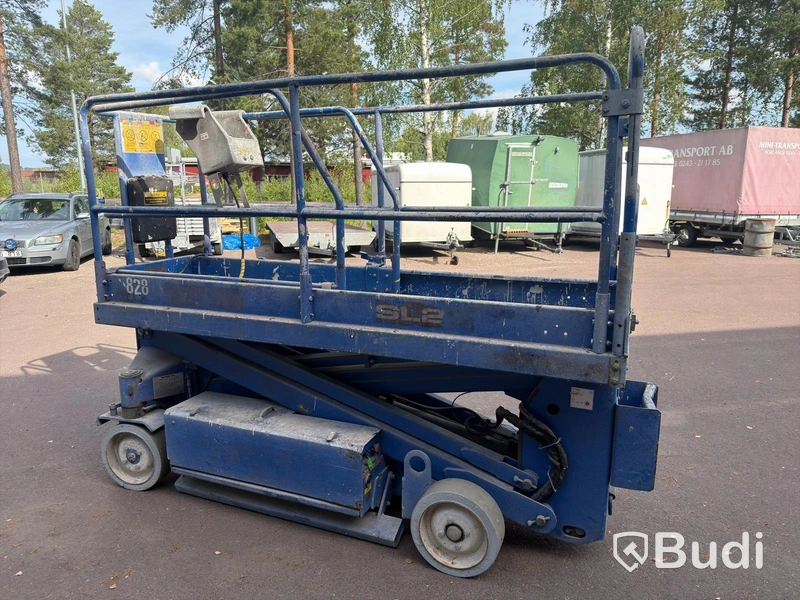 Scissor Lift UpRight SL20 – 8.1 m Working Height