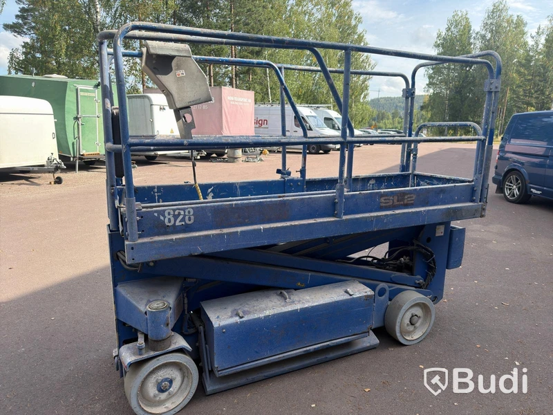 Scissor Lift UpRight SL20 – 8.1 m Working Height