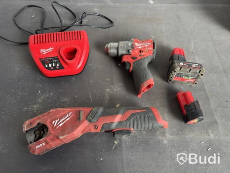 Verktygskit Milwaukee M12