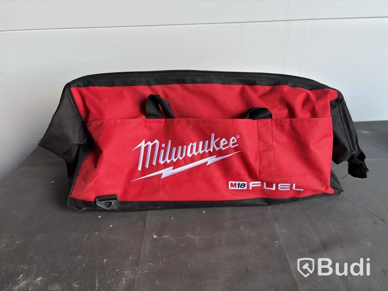 Milwaukee M12 and M18 Tool Kit