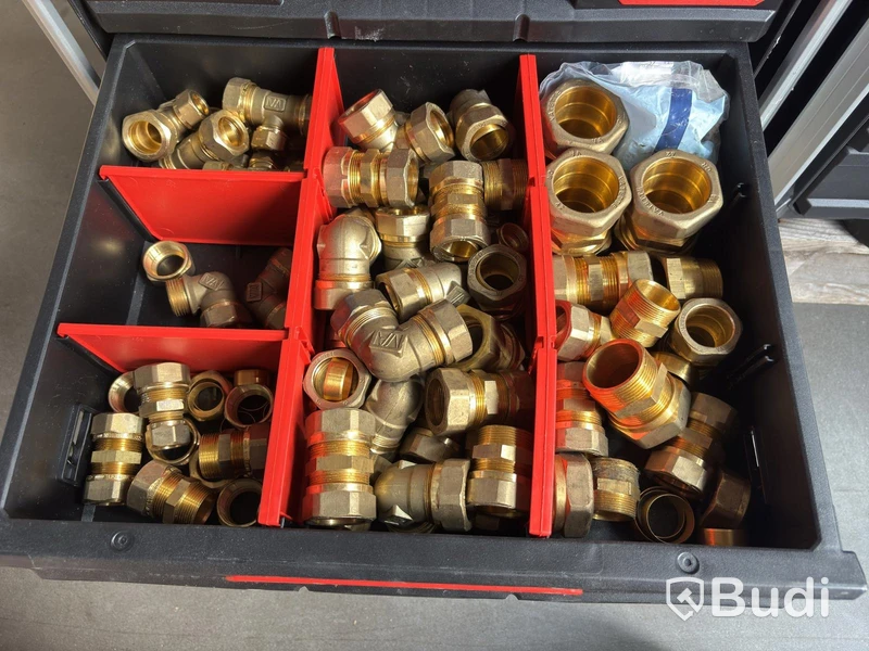 Milwaukee PACKOUT, med VVS-material