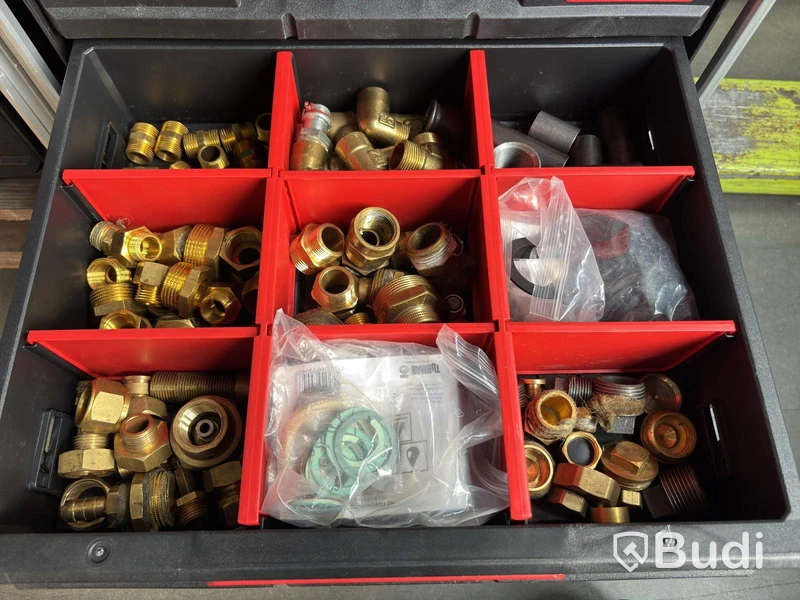 Milwaukee PACKOUT, med VVS-material