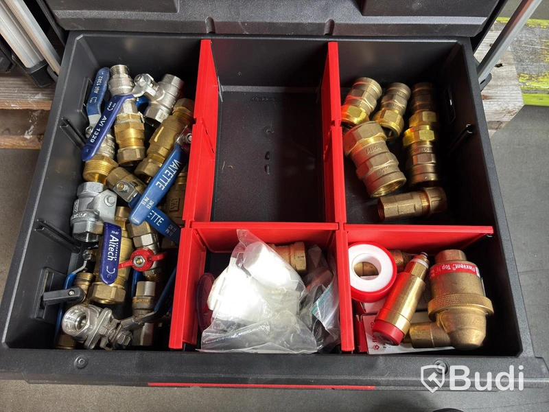 Milwaukee PACKOUT, med VVS-material