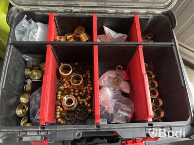 Milwaukee PACKOUT, med VVS-material