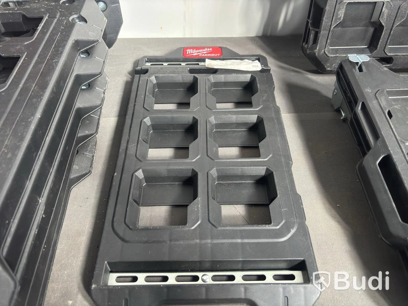 Milwaukee PACKOUT mounting plates