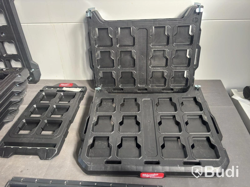 Milwaukee PACKOUT mounting plates