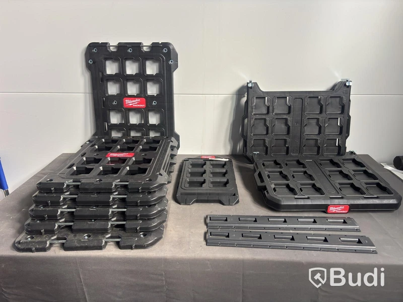 Milwaukee PACKOUT mounting plates