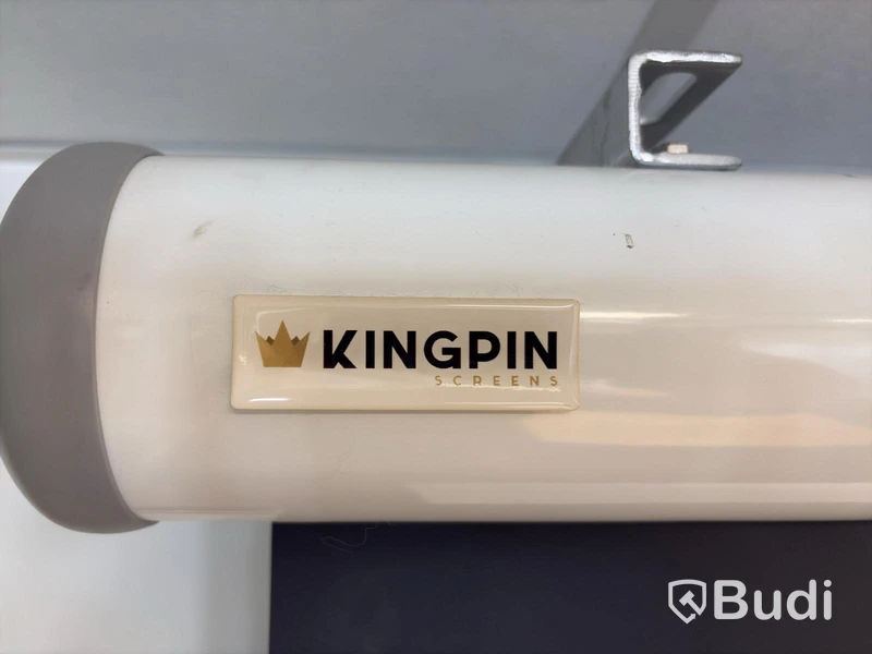 Konferensmöbler Kinnarps inkl, projektor och duk