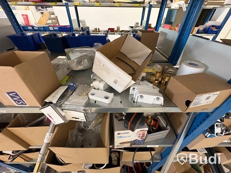 Large lot of pipe fittings and couplings