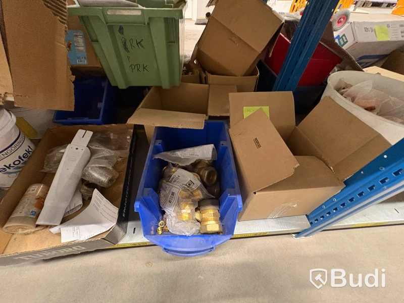 Large lot of pipe fittings and couplings