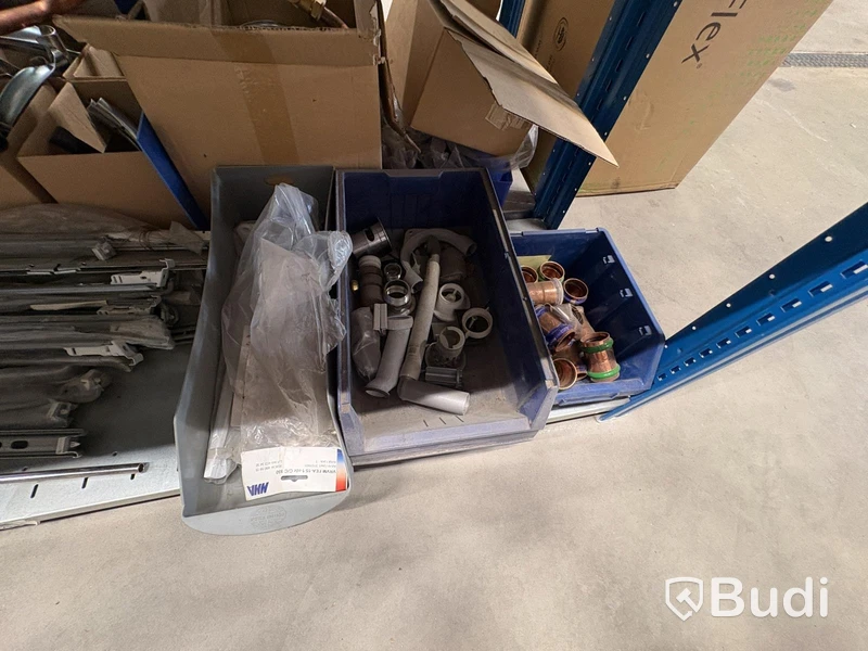Large lot of pipe fittings and couplings