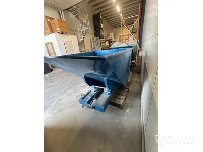 Tippcontainer Intra, med hjul ca. 160x120 cm.