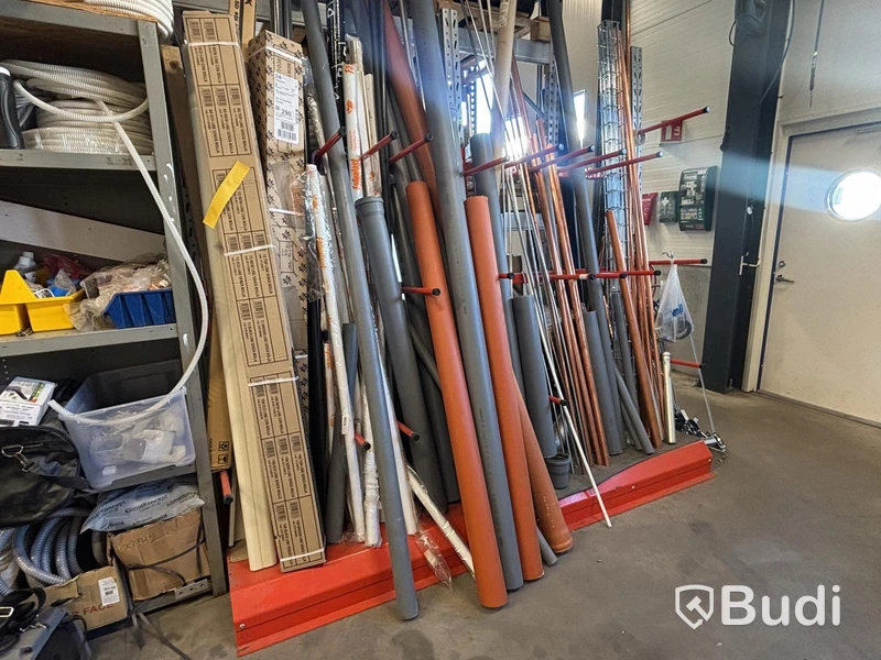 Lot of plumbing/HVAC items, air source heat pumps, assorted parts and units.