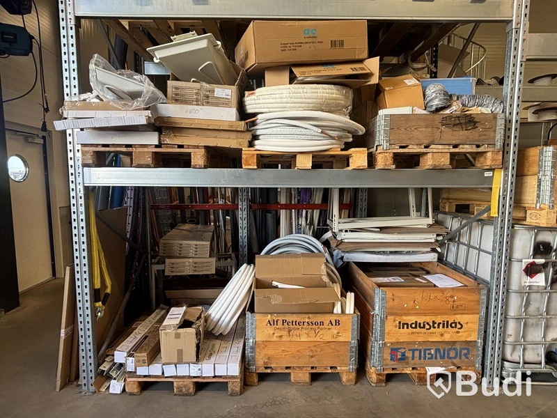 Lot of plumbing/HVAC items, air source heat pumps, assorted parts and units.