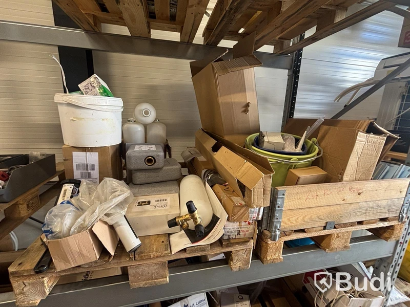 Lot of plumbing/HVAC items, air source heat pumps, assorted parts and units.