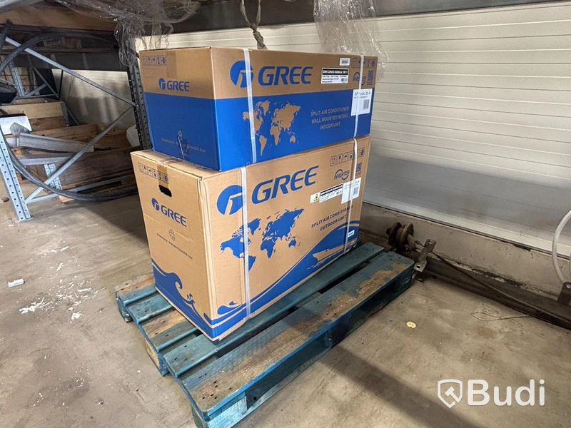 Lot of plumbing/HVAC items, air source heat pumps, assorted parts and units.