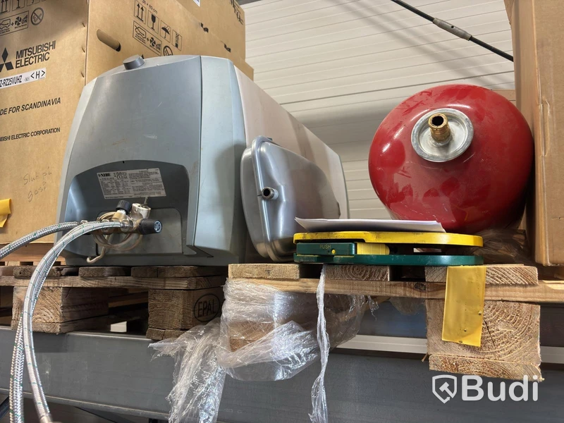 Lot of plumbing/HVAC items, air source heat pumps, assorted parts and units.