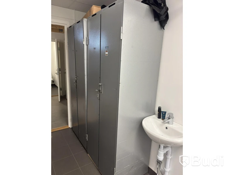 Lindqvist metal storage cabinet