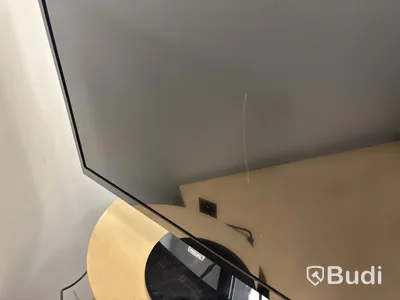Kontor med höj och sänkbart bord