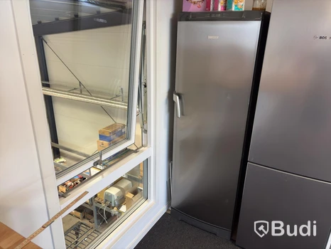 Kylskåp Electrolux ERE34400X, 335 l