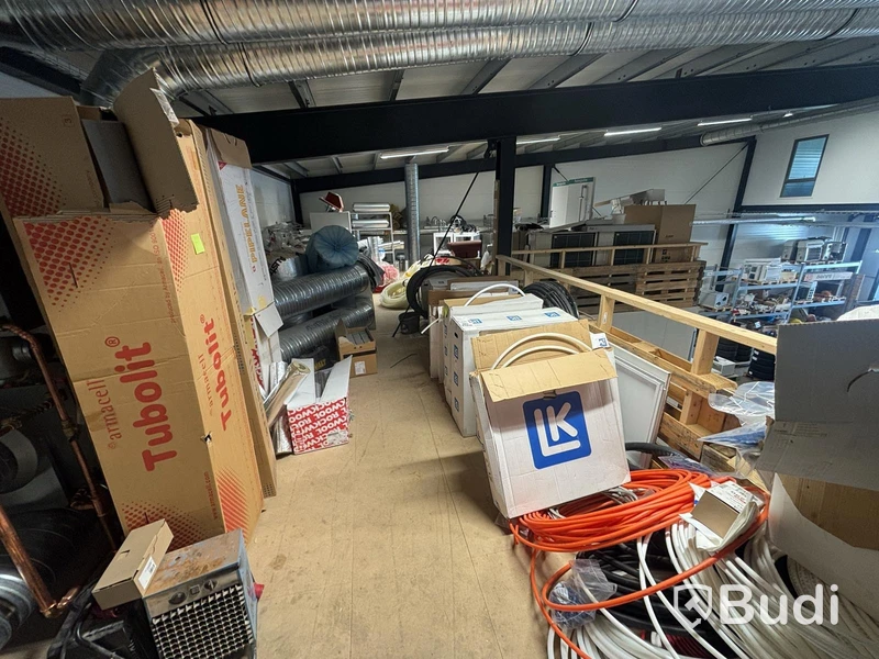 Large lot of plumbing and HVAC materials