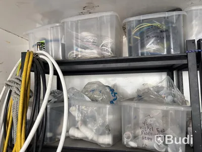 Plumbing lot incl. Novipro press tool