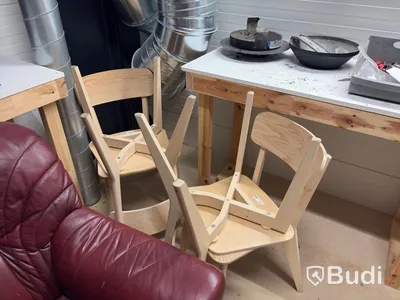 Diverse möbler, stolar, bord och förvaring m.m.