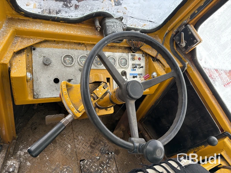 Hjullastare Caterpillar 910 | Skopa | Plog | Gafflar | Reparationsobjekt