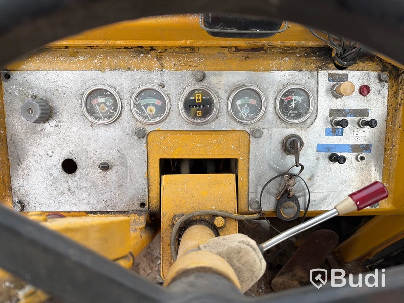 Hjullastare Caterpillar 910 | Skopa | Plog | Gafflar | Reparationsobjekt