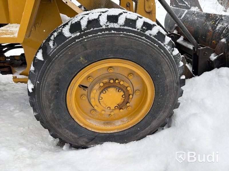 Hjullastare Caterpillar 910 | Skopa | Plog | Gafflar | Reparationsobjekt