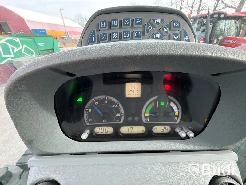 Traktor New Holland T6 145 M