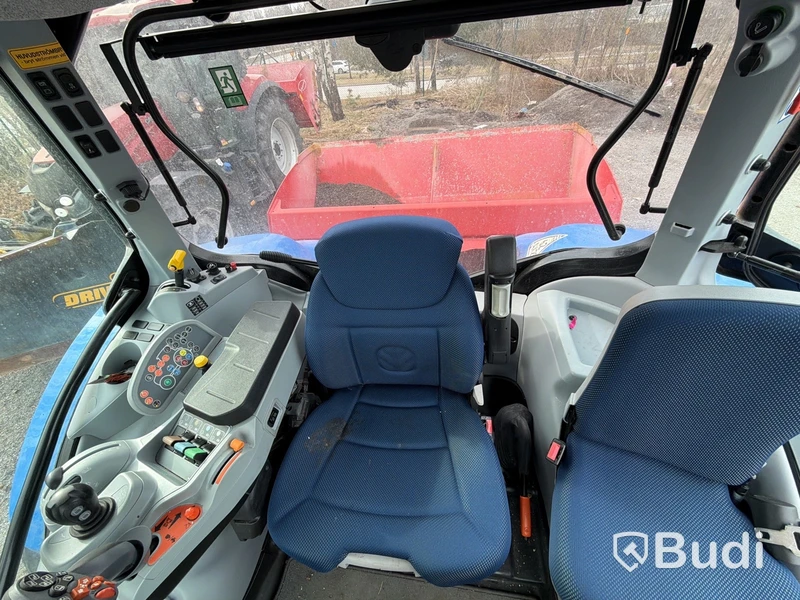 Traktor New Holland T6 145 M
