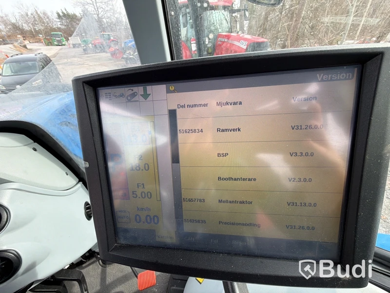 Traktor New Holland T6 145 M