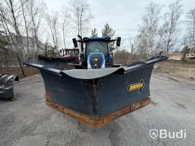 Traktor New Holland T6 145 M