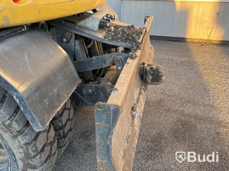 Hjulgrävare Komatsu PW148-11, -2019