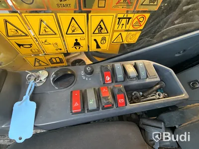 Hjulgrävare Komatsu PW148-11, -2019