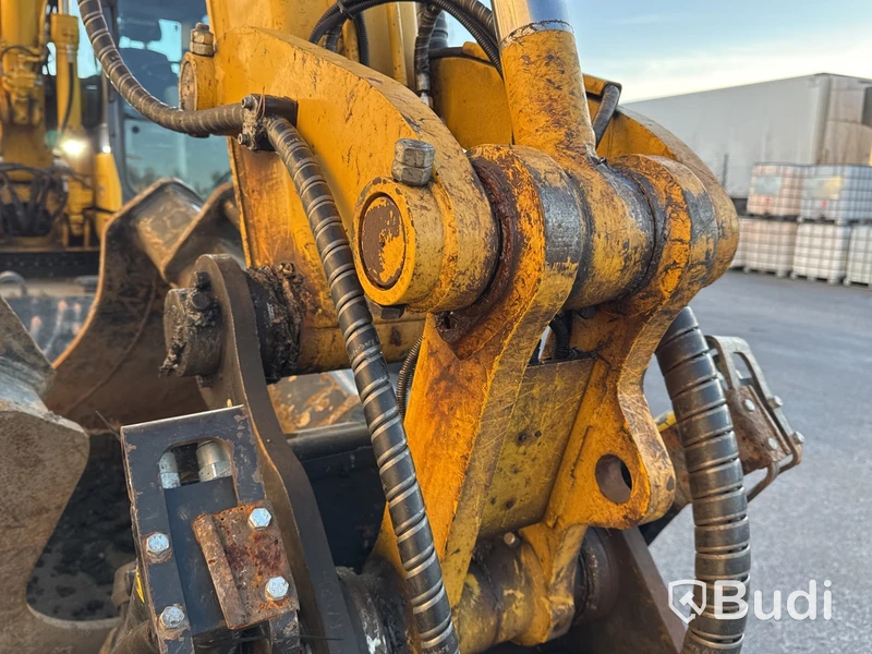 Hjulgrävare Komatsu PW148-11, -2019
